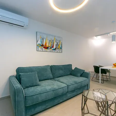 公寓 Family Friendly Seaside Brela, Makarska - 6007