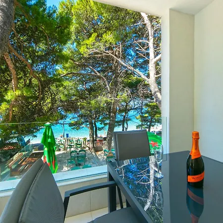 Family Friendly Seaside - Makarska - 6007 דירה *